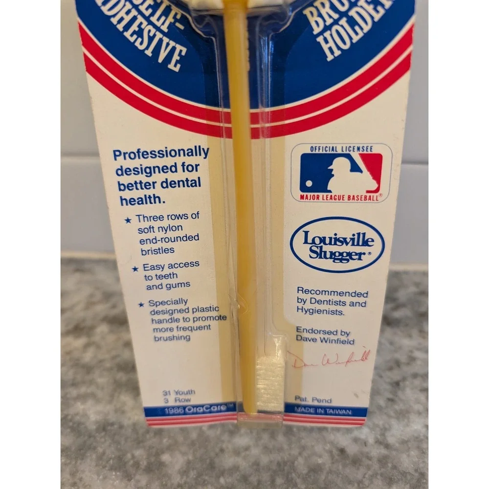 Vintage 1986 Montreal Expos Baseball Bat Toothbrush & Holder Dave Winfield Ad